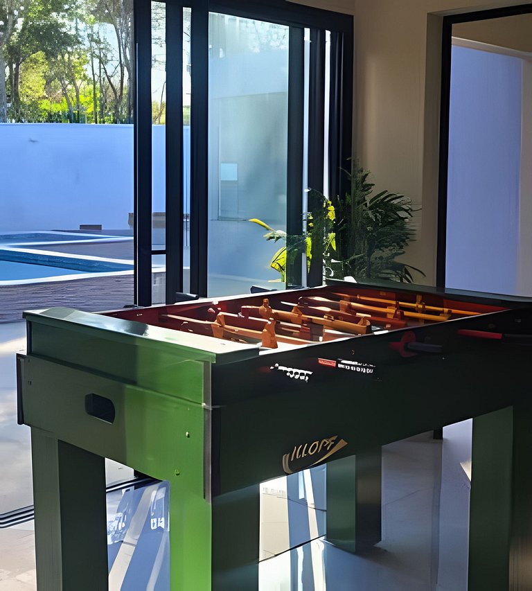 Casa com 4 suítes, piscina e sauna em Bonito - MS