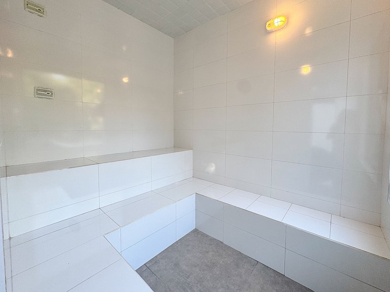 Casa sofisticada c/ 4 suítes, piscina e sauna