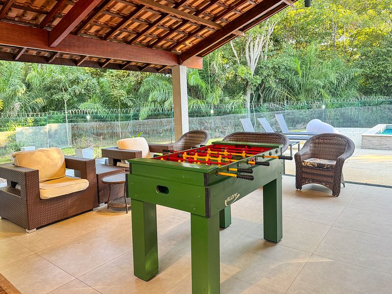 Casa com 4 suítes, piscina e sauna em Bonito - MS