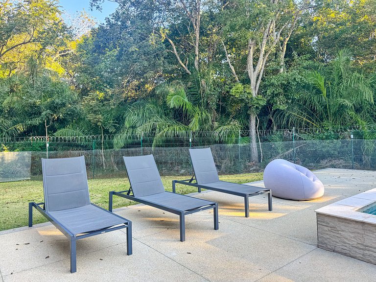 Casa com 4 suítes, piscina e sauna em Bonito - MS