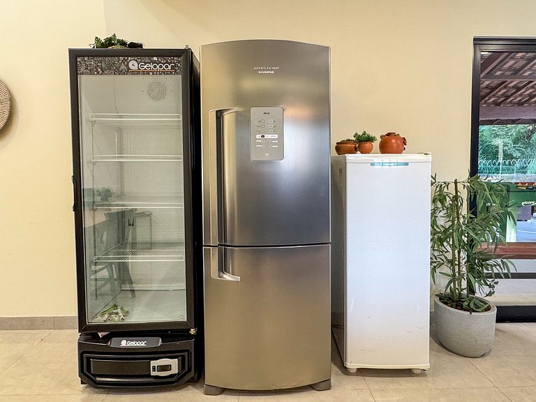 Casa com 4 suítes, piscina e sauna em Bonito - MS