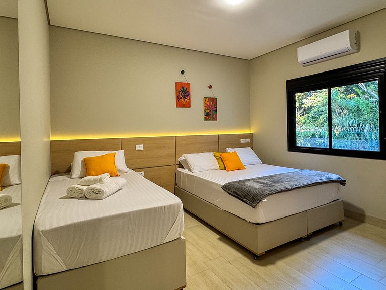 Casa com 4 suítes, piscina e sauna em Bonito - MS