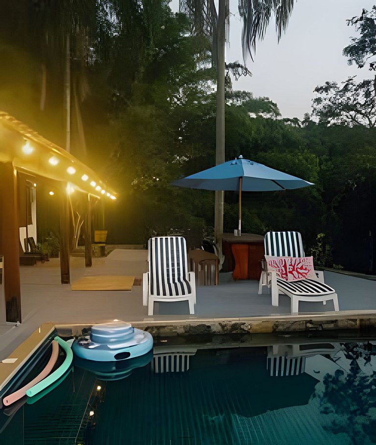 Paraíso em Angra: piscina & praia exclusiva