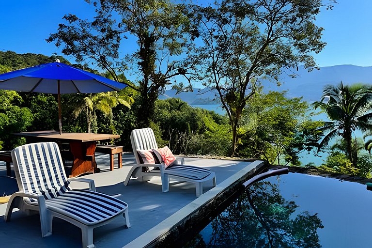 Paraíso em Angra: piscina & praia exclusiva