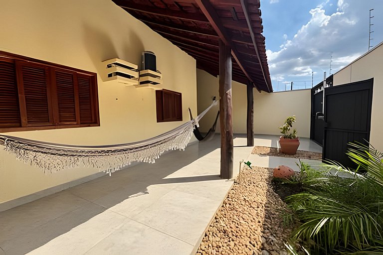 Casa com piscina para família em Bonito/MS