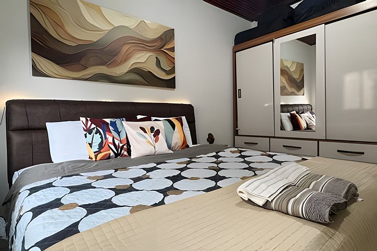 Piscina + 5 Quartos no Centro de Bonito