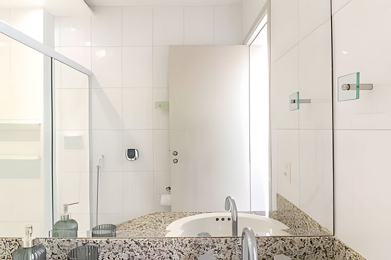 3 Quartos Novo na Passagem – Localização Perfeita!