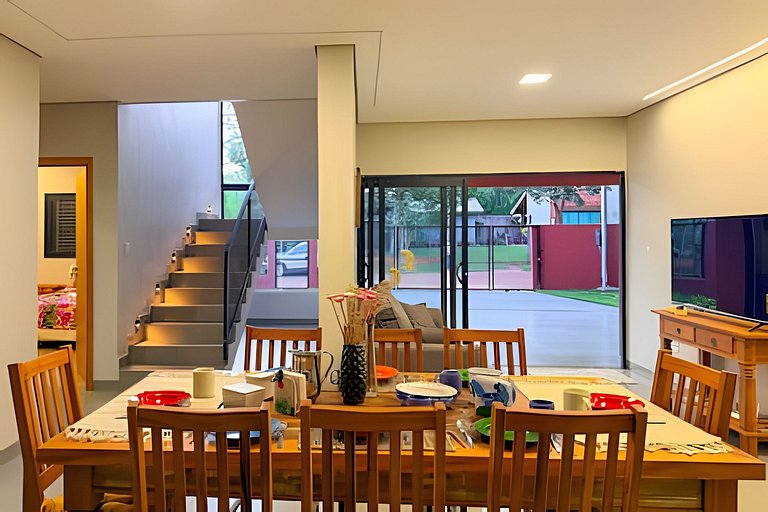 Casa Tuiuiú - novíssima 4 quartos alto padrão