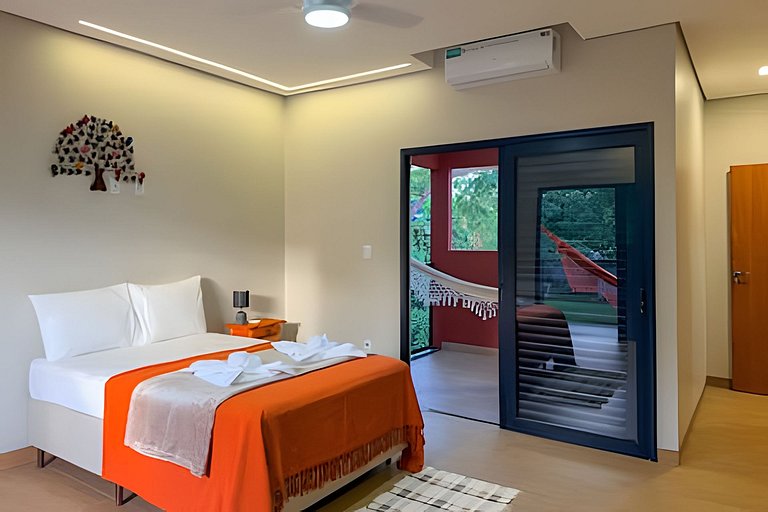 Casa Tuiuiú com 4 quartos e área gourmet em Bonito