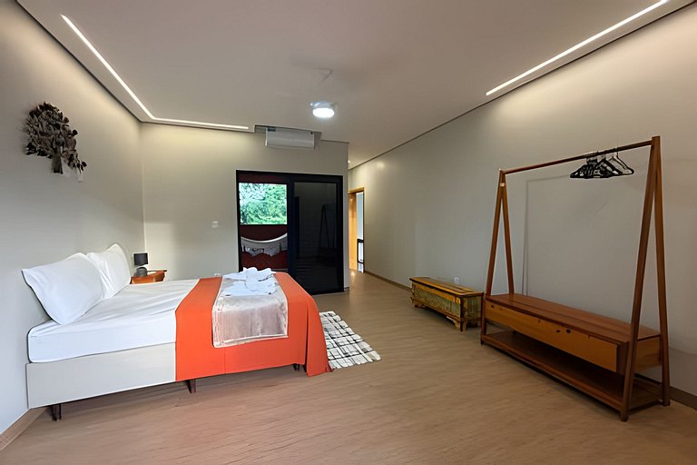 Casa Tuiuiú - novíssima 4 quartos alto padrão