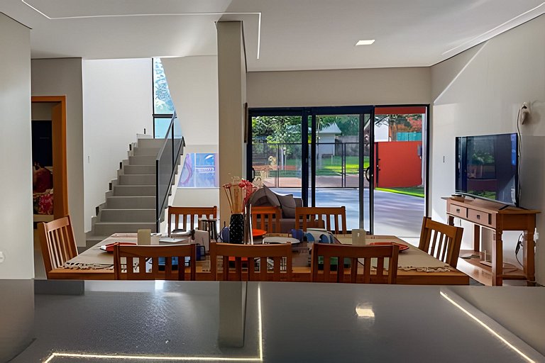 Casa Tuiuiú - novíssima 4 quartos alto padrão