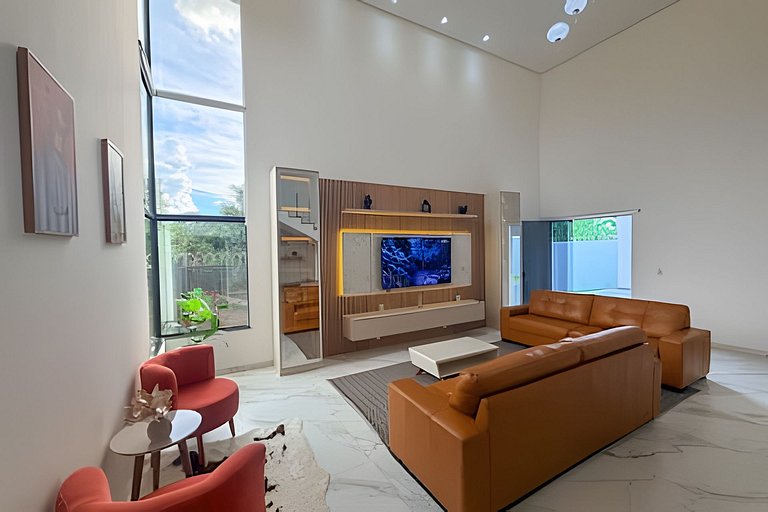 Luxo em Bonito: 4 quartos com área gourmet