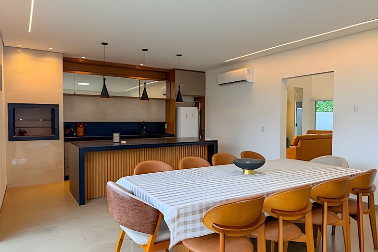 Luxo em Bonito: 4 quartos com área gourmet