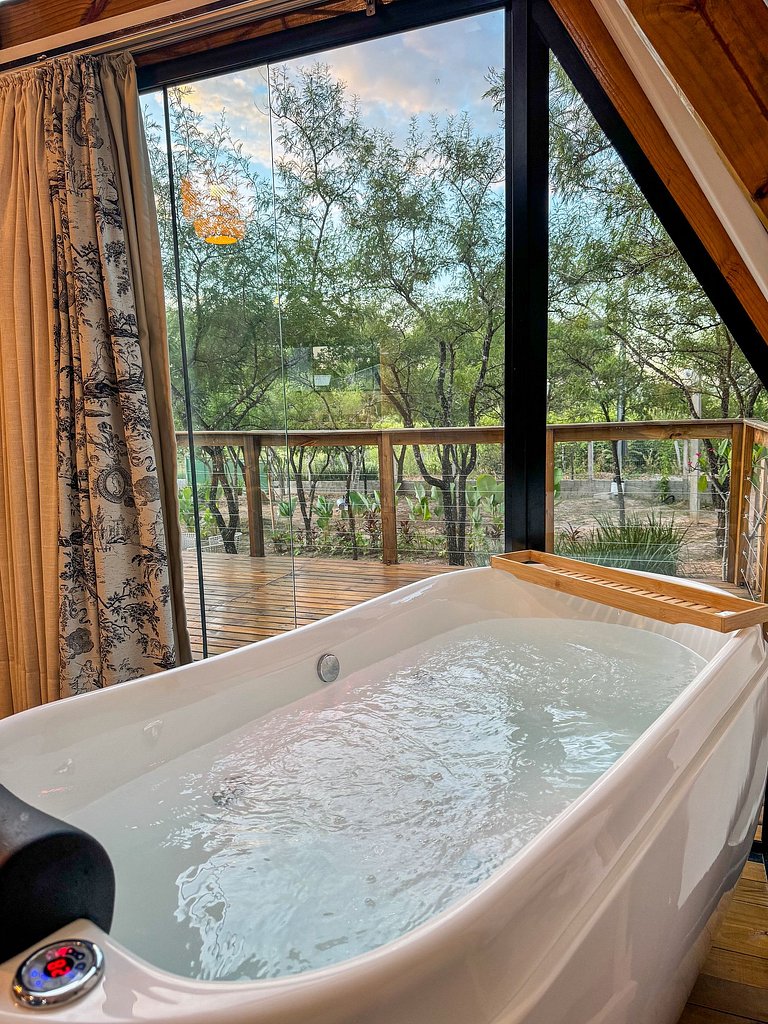 Chalé Moderno e Aconchegante com jacuzzi