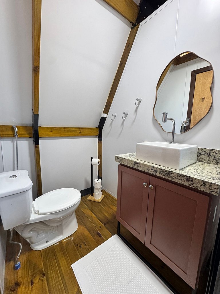 Chalé Folk Village 2 | Design e Natureza