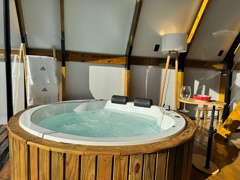 Chalé Folk Village 2 | Design e Natureza