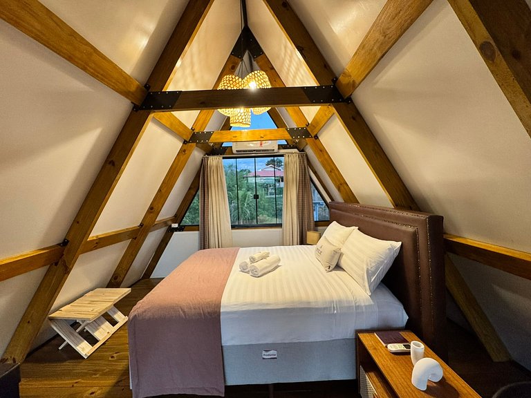 Chalé Folk Village 2 | Design e Natureza