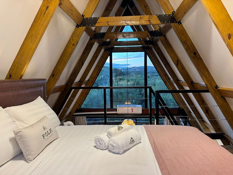 Chalé Folk Village 2 | Design e Natureza