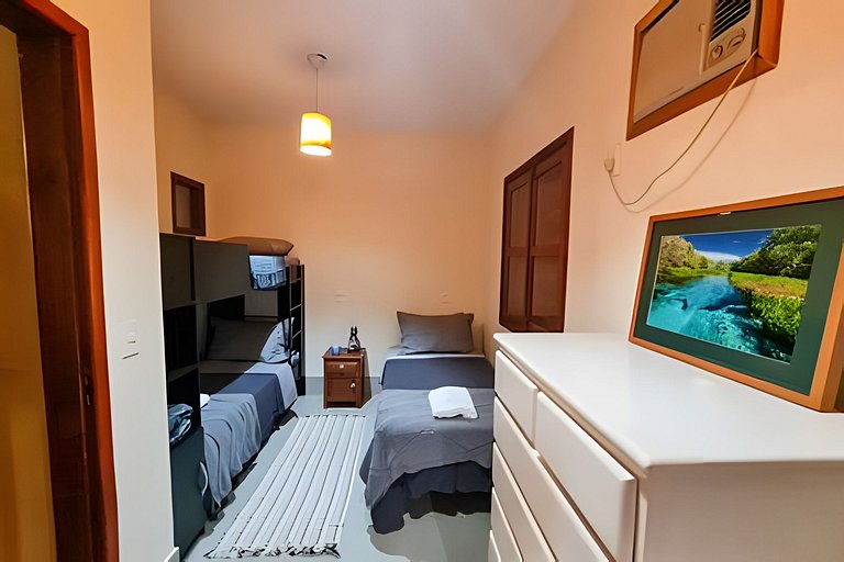 Casa Exclusiva em Hotel Piscina e Campo de Futebol