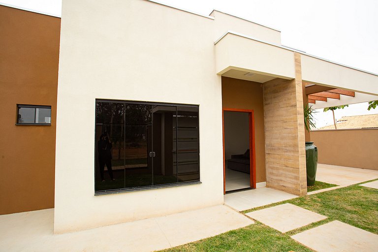 Casa moderna e elegante em Bonito-MS