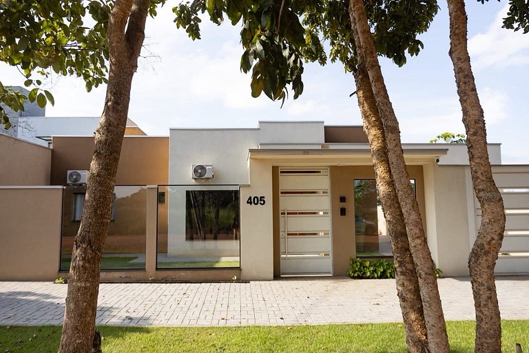 Casa moderna e elegante em Bonito-MS