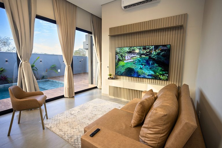 Casa Ampla com Piscina e Churrasco em Bonito-MS