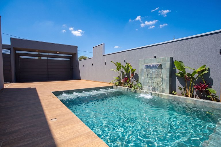 Casa Ampla com Piscina e Churrasco em Bonito-MS