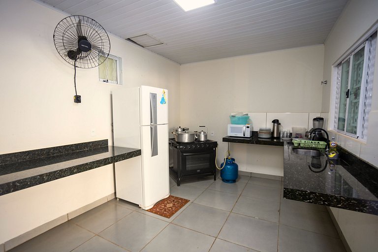Rancho Candara: Piscina, Churrasqueira e 3 Suítes