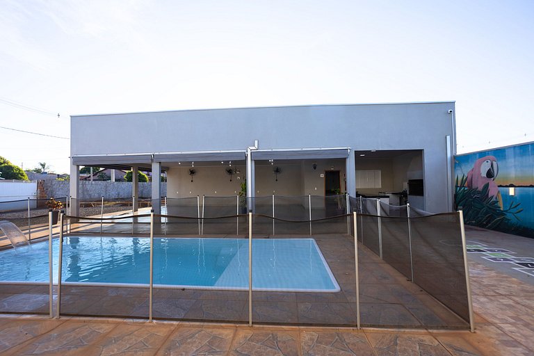 Rancho Candara: Piscina, Churrasqueira e 3 Suítes