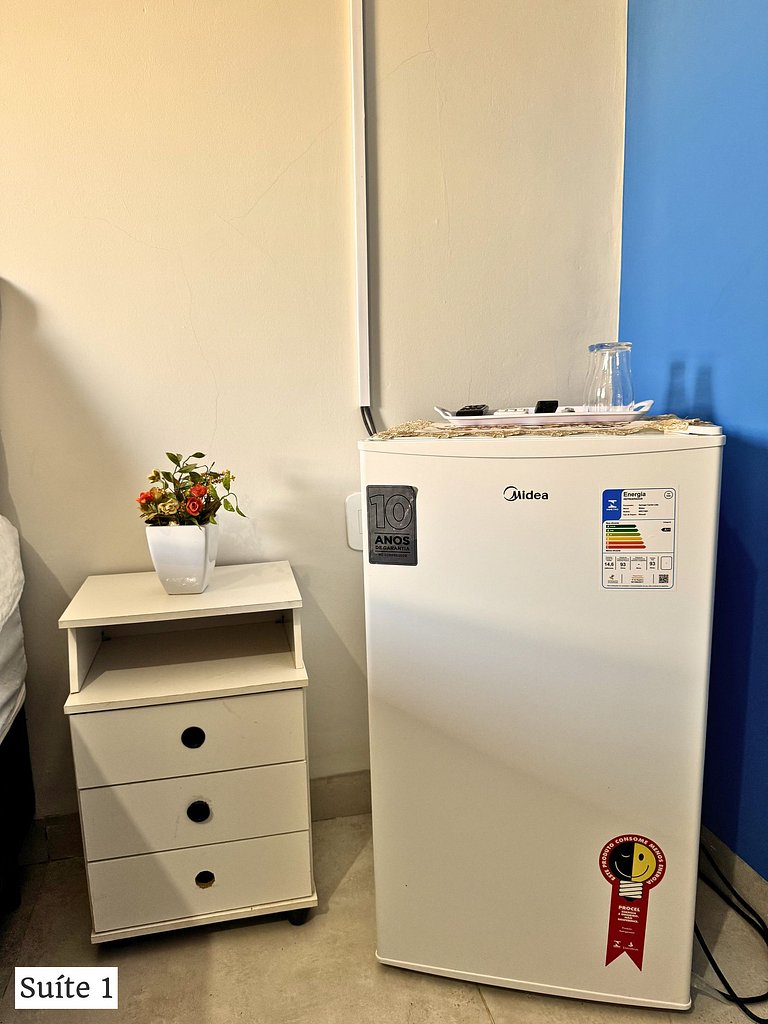 Casa + 4 Suítes Privativas com Piscina (Até 22p)