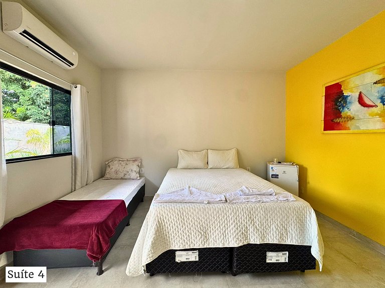Casa + 4 Suítes Privativas com Piscina (Até 22p)